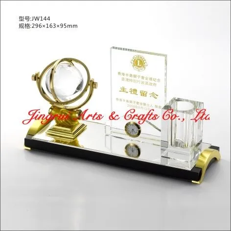 Gold heart music base crystal name card holder