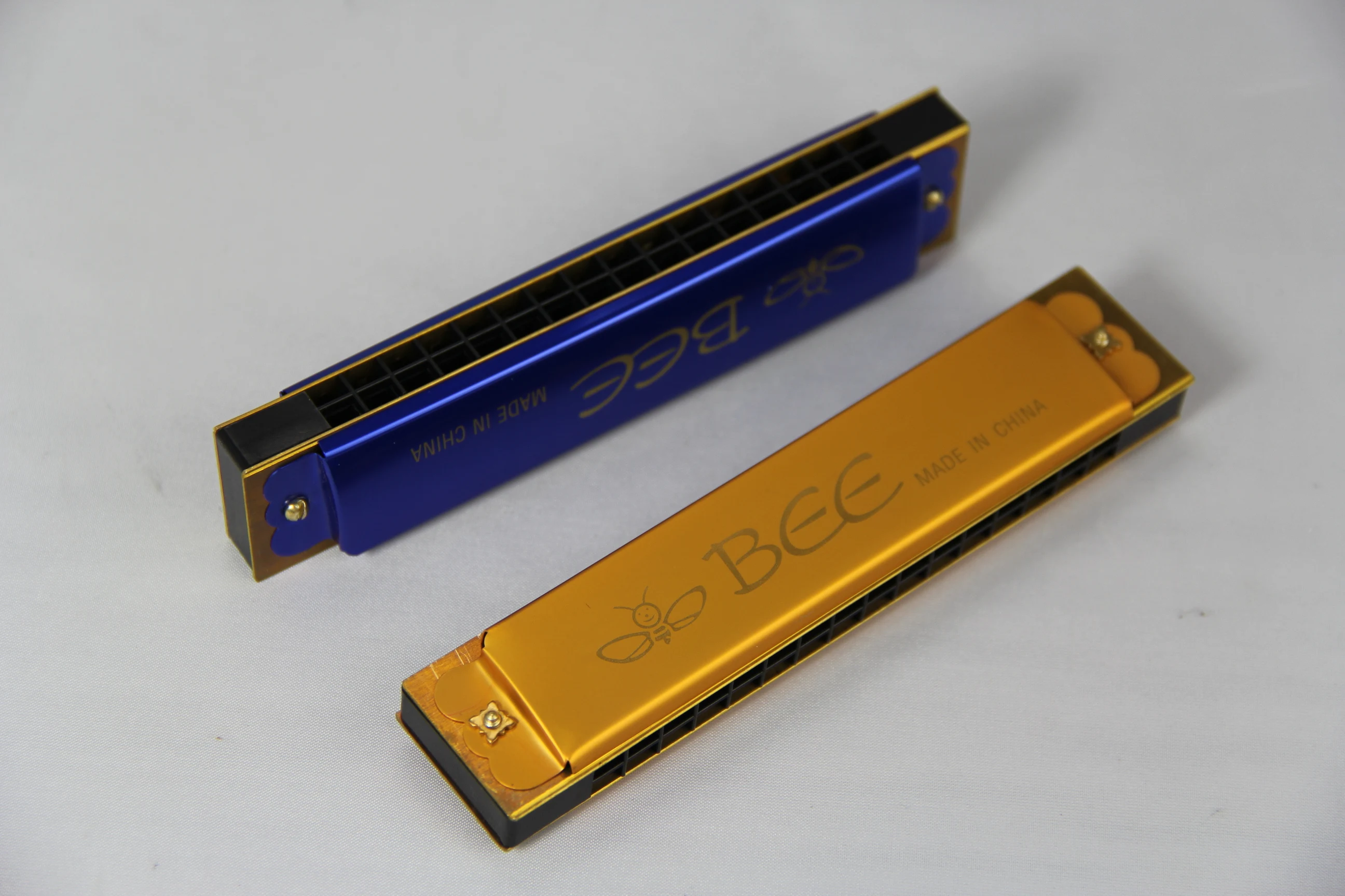 BEE brand 16 hole brass reedplates aluminum covers toy harmonica gift oem mouth organ