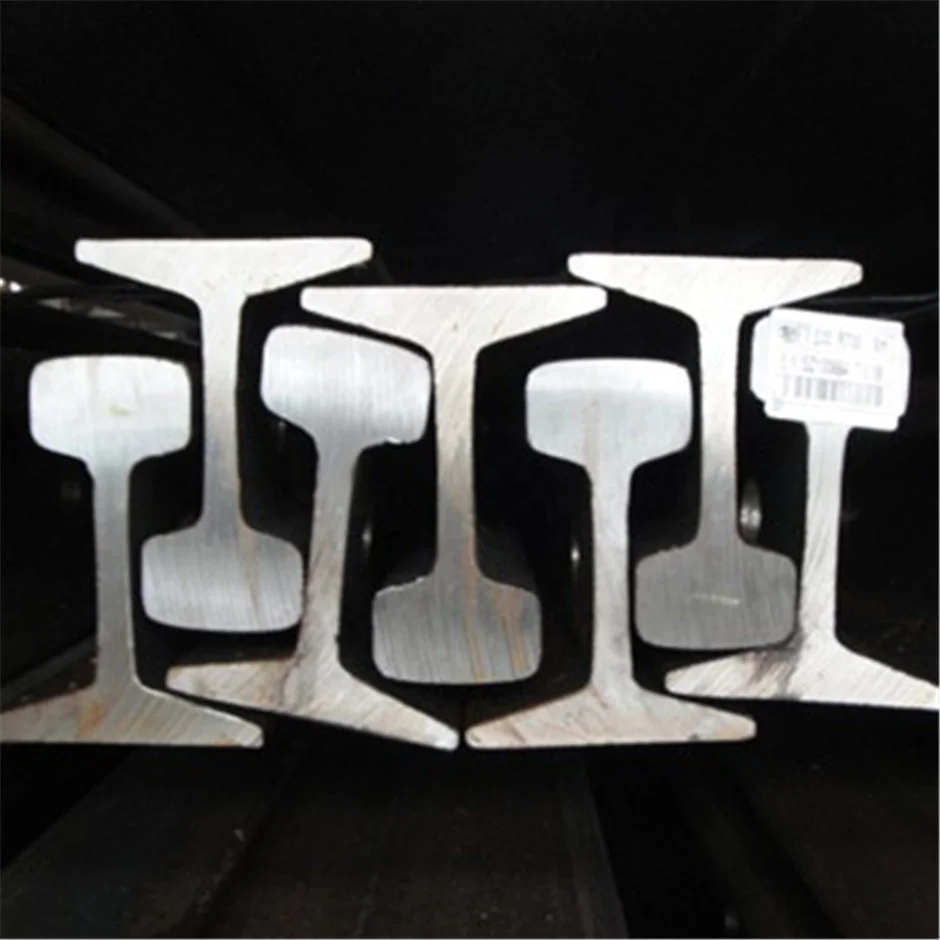 12 кг/м Q23B / 55Q Легкий Стальной рельсовый трек для железнодорожной дороги