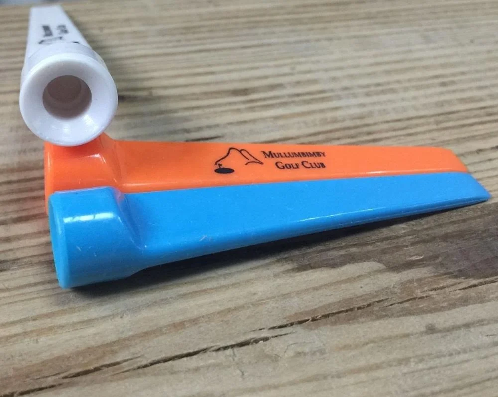 
Plastic Wedge Golf Tees 