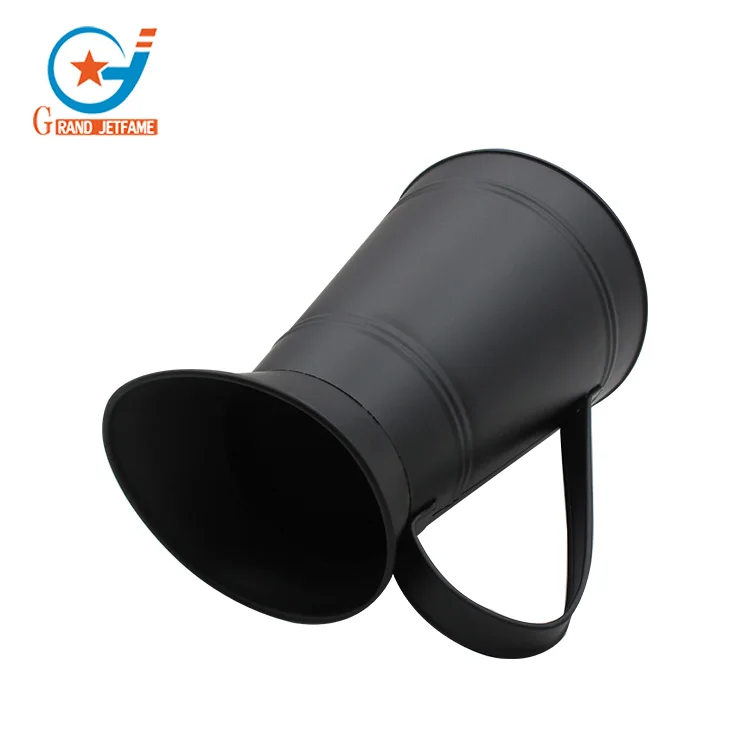 Milk Bucket Style Flower Pot Vintage garden antique galvanized metal flower pot watering can milk jug