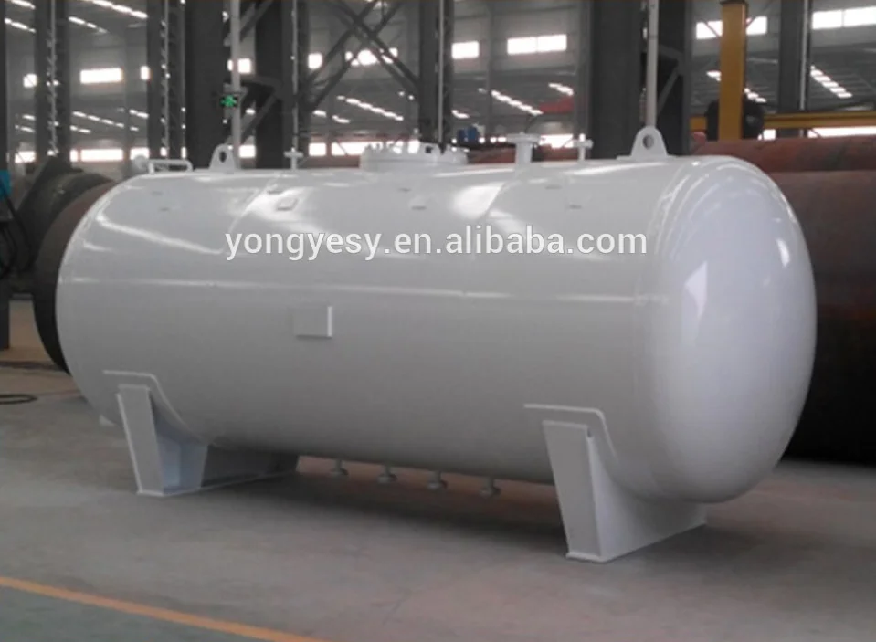 Chilled water buffer tank