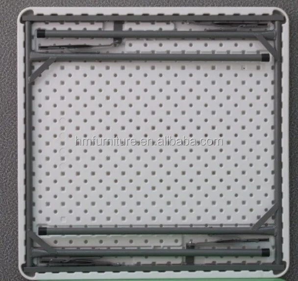 Foldable bridge table and chair set