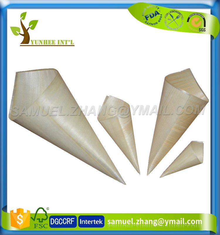 
F-S-C F-D-A Approved Pine Wood Boat Shape Container 