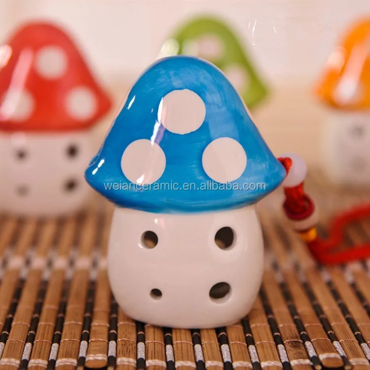 
adorable Chinese traditional music Ocarina 
