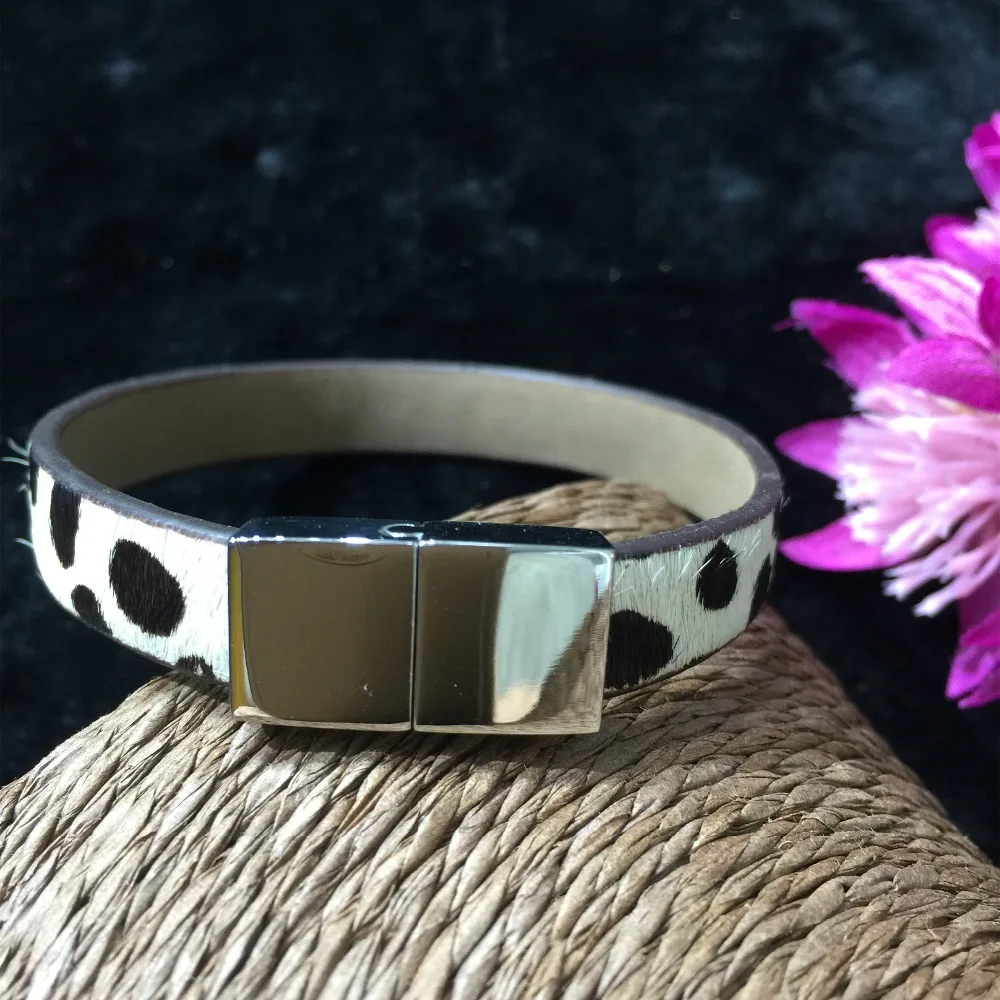 
Leopard Print Horse Hair Thin Truth Leather Handmade Bracelet 