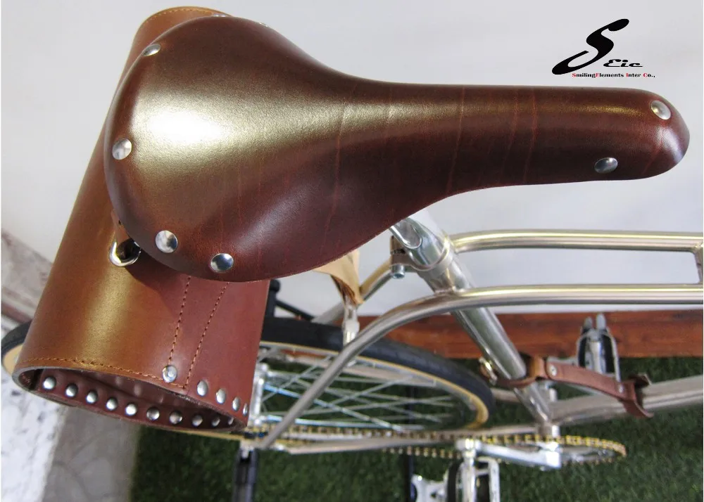 Chrome moly steel vintage classic bike