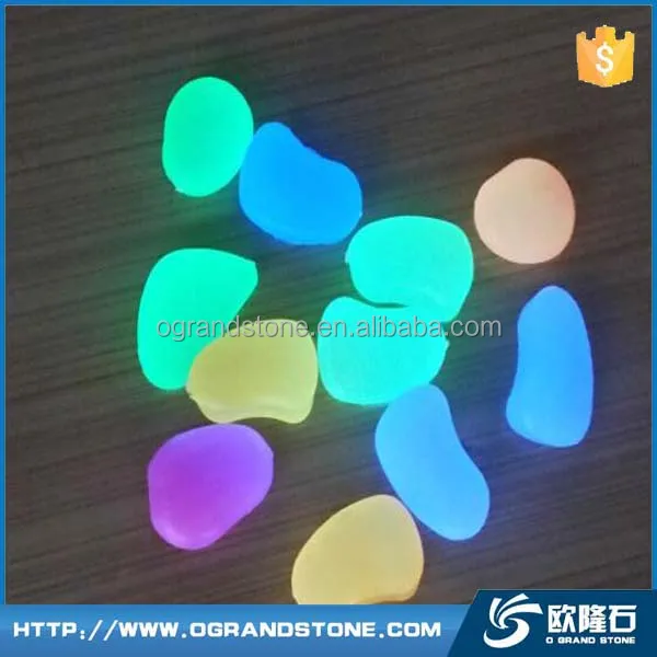 Garden walkway Photoluminescent glowstone in night glow in the dark pebble stone