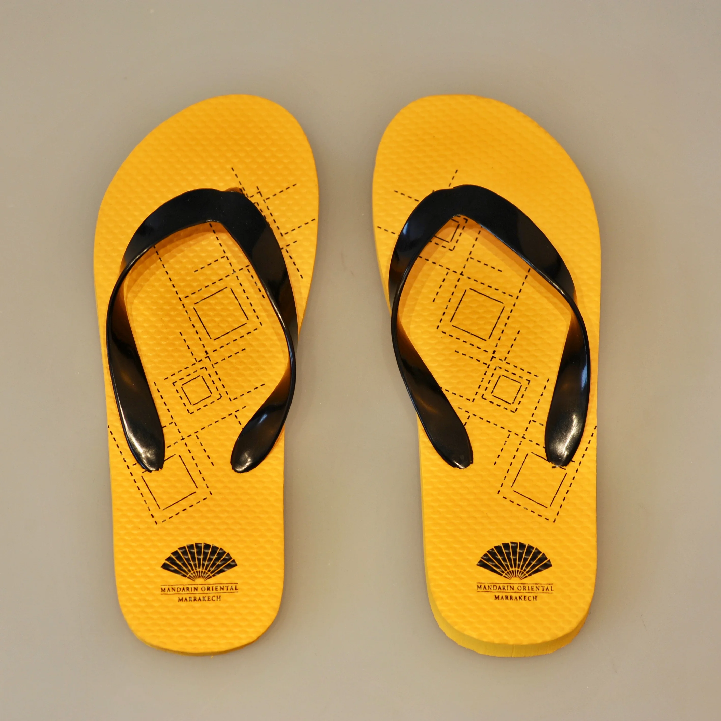 wholesale PVC orange gambol summer hotel slippers for women