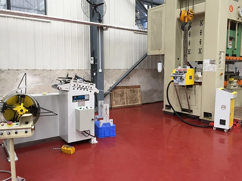 Metal Sheet Decoiling and Straightening Machine for Steel Coil Materials