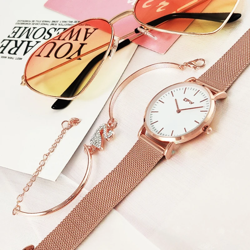 Simple High Quality Meshing Bracelet Ladies Watch Montres pour femme au quartz avec bracelet