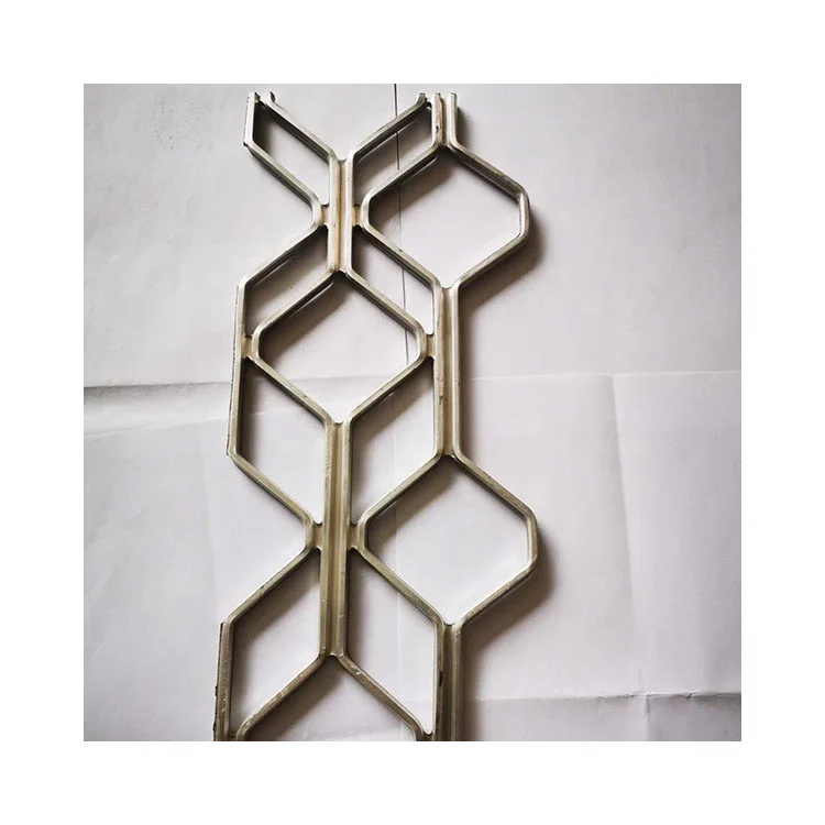 Factory Direct 3.5Cm Hole Size Aluminium Fencing Wire Mesh