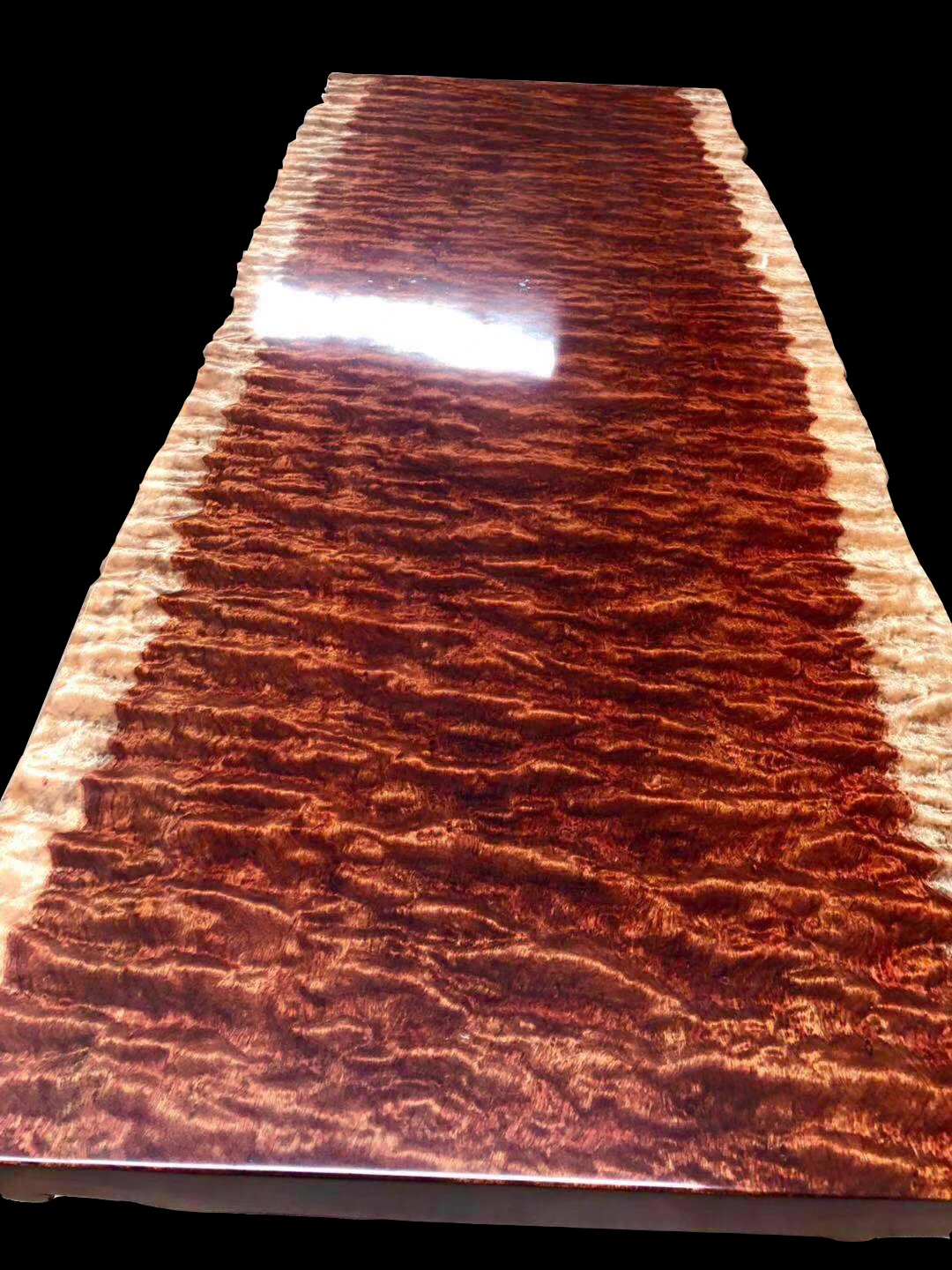 Live Edge Desktop Waterfall Bubinga Board Precious Wooden Table 4 Meters