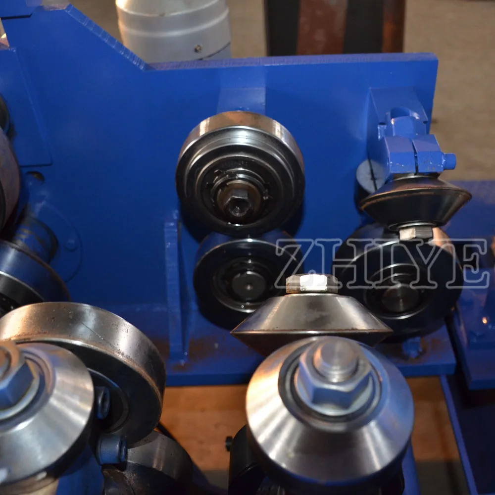 Quick Exchangeable C & Z Purlin Roll Forming Machine Auto Size Changeable C Z Purlin Machine C Prulin Making machine