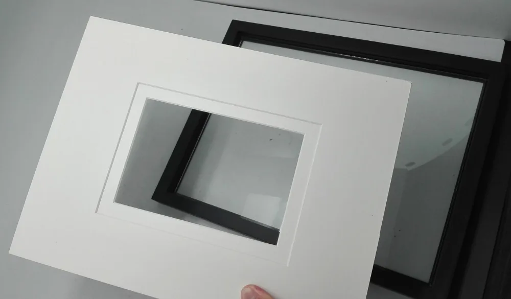 High Quality Custom Love Family and Office Decor Table Top 11x14 Inch Wooden Black Matted Picture Frame Wholesale Display Case