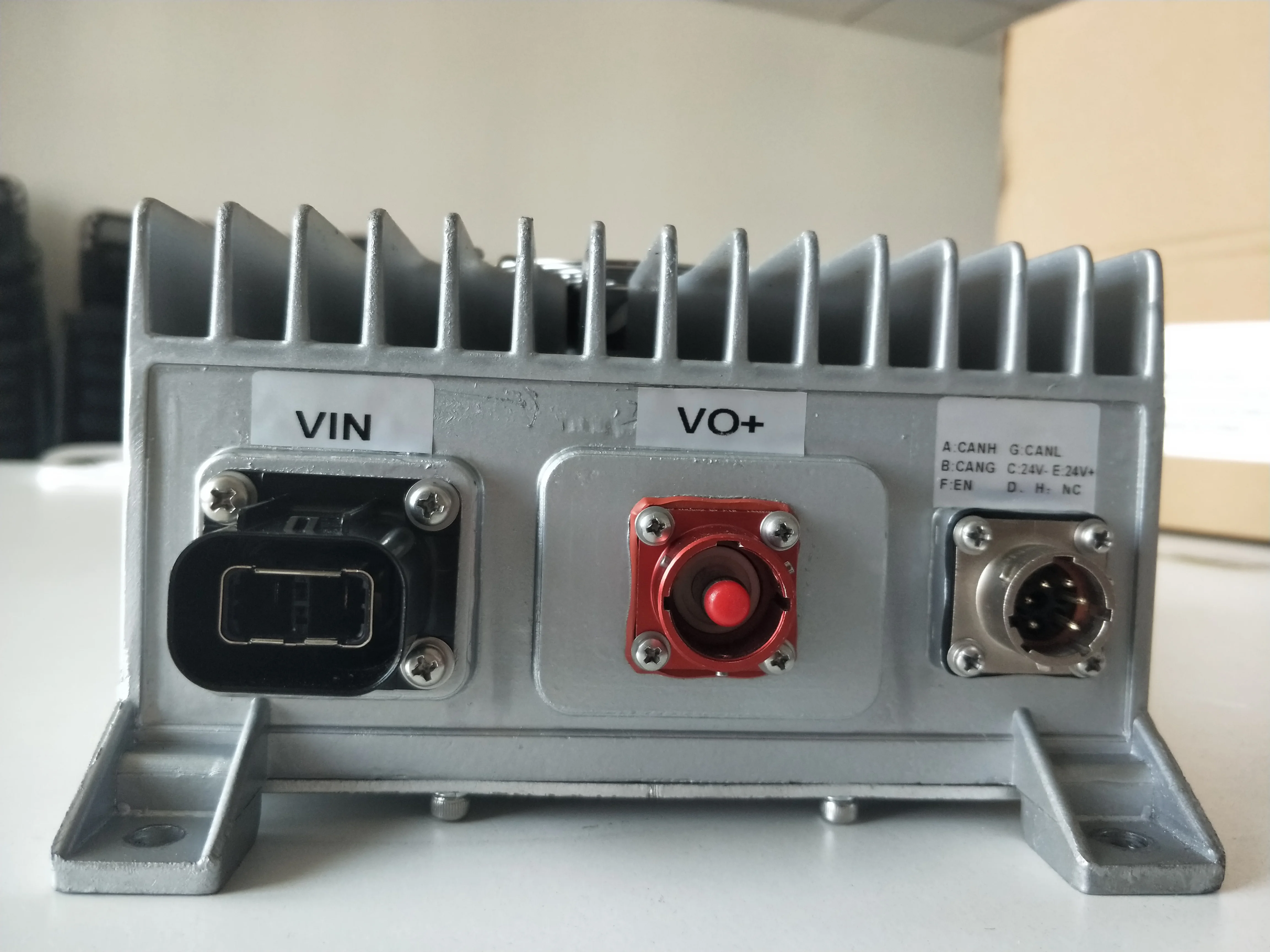 Преобразователь постоянного тока в постоянный ток 1000 Вт 2000 Вт 3000 Вт 4000 Вт 5000 Вт 6000 Вт