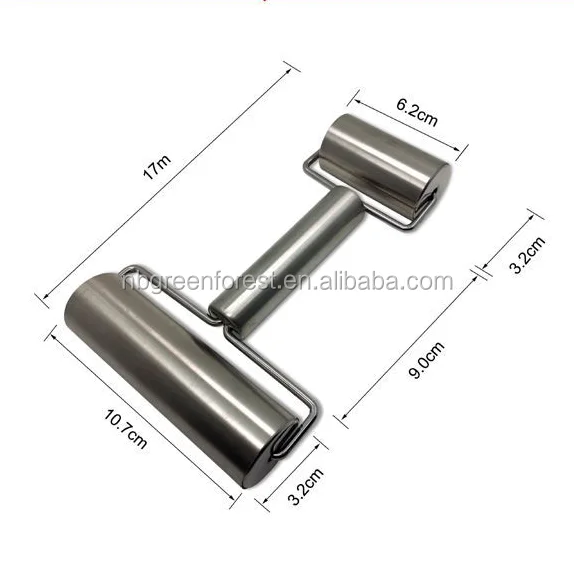 Rolling pin with roller