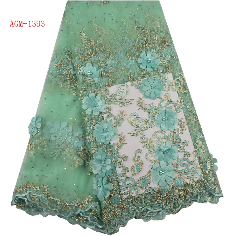 
2018 Wholesale High Quality Tulle Lace Fabric With Beads Gold Embroidered 3D Flower Lace Fabric For Evening Dress 