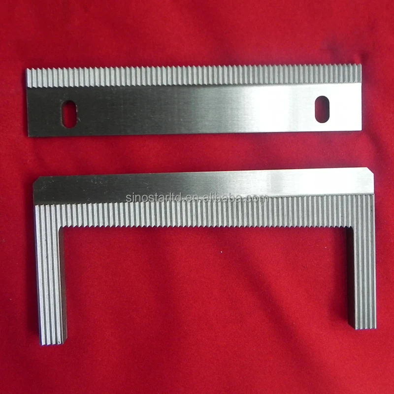 Food packaging machine serrated cutting knife