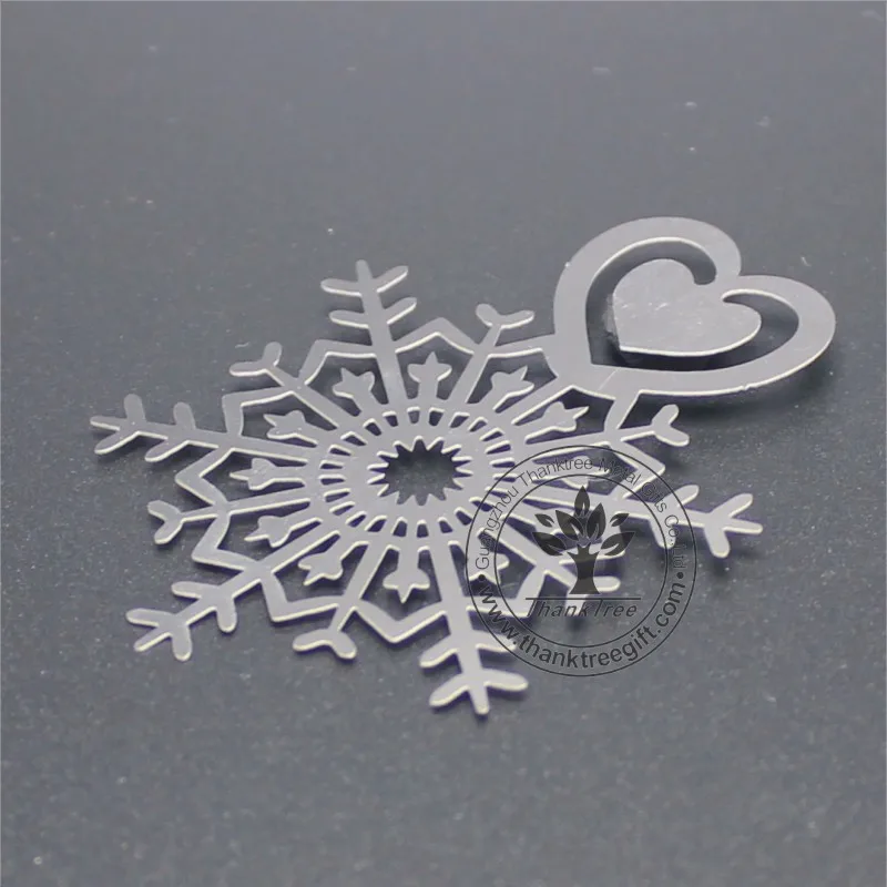 high quality laser cut silver color metal snowflake bookmark