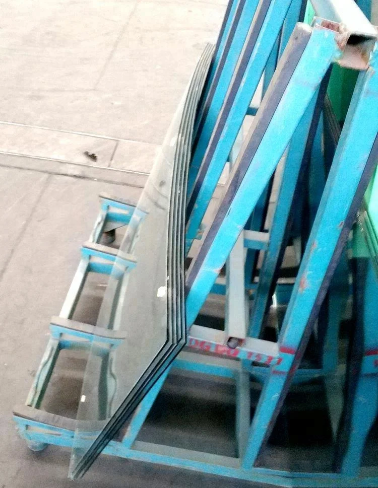WHOLESALE PRICE HOT BENDING TEMPERED GLASS FOR BUILDING STAIR