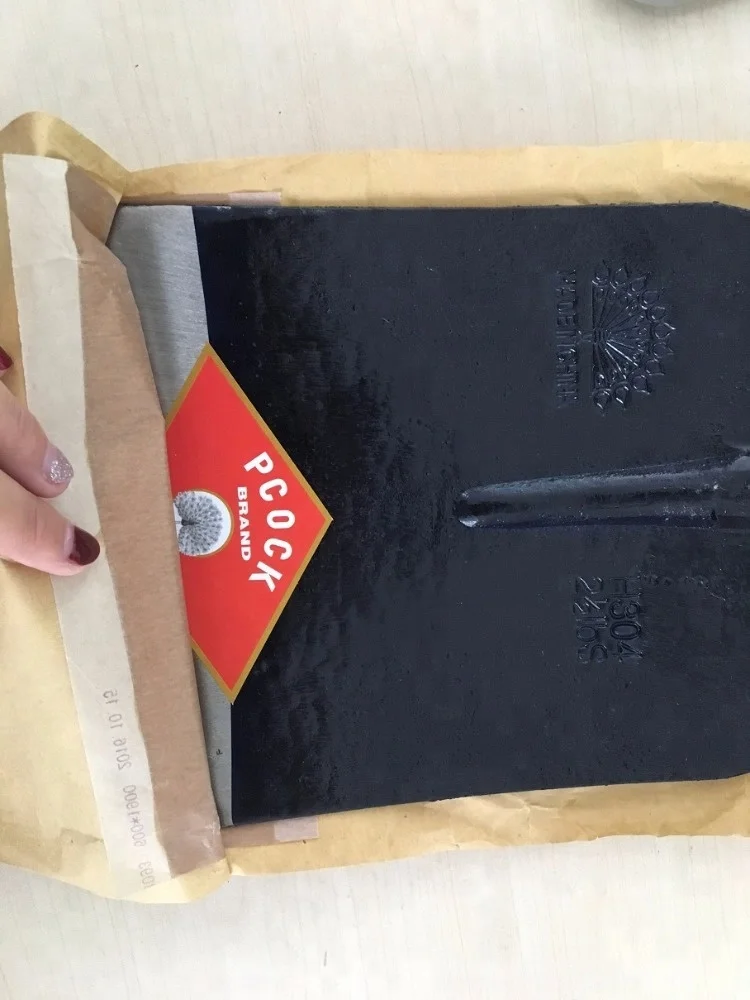 
P COCK Brand Hoe H304 