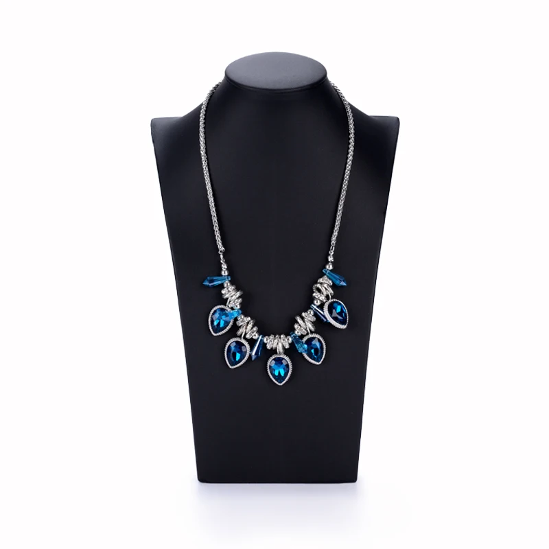 FANXI Custom Black Leather Necklace Pendant Neck Form Display Mannequin Stand For Jewelry Shop Showcase Wooden Necklace Displays