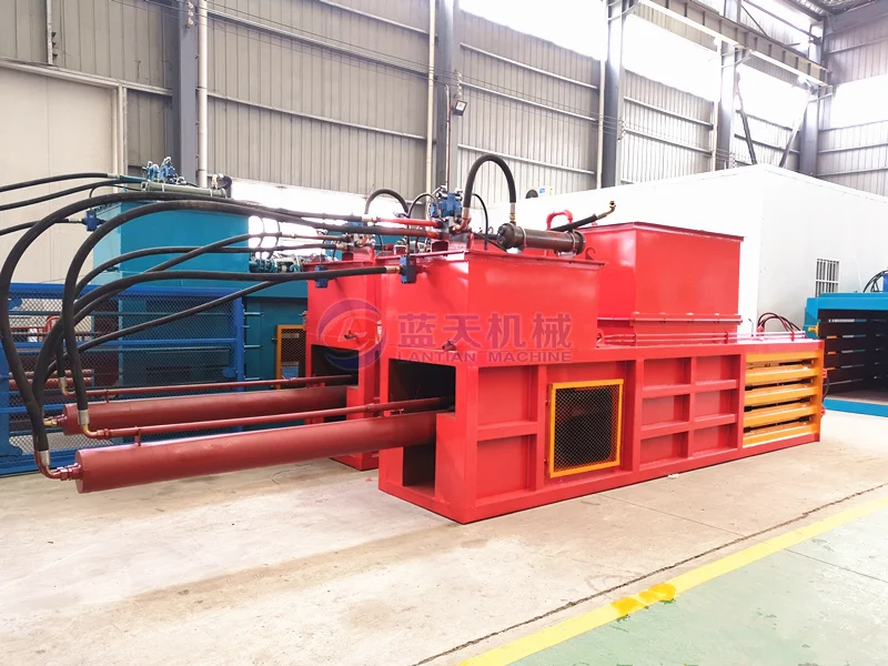 Scrap JapanesePlastic Bottles Paper Tire Baler Machine for Sale