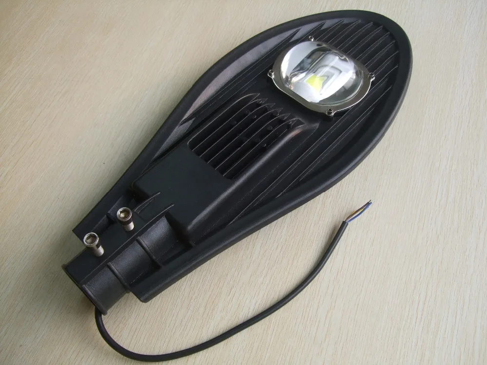 
5 years warranty Wholesale High Quality CE RoHS led street light outdoor use 