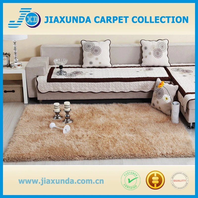 Low price storage plain white 100% polyester silk bedroom use shaggy carpet