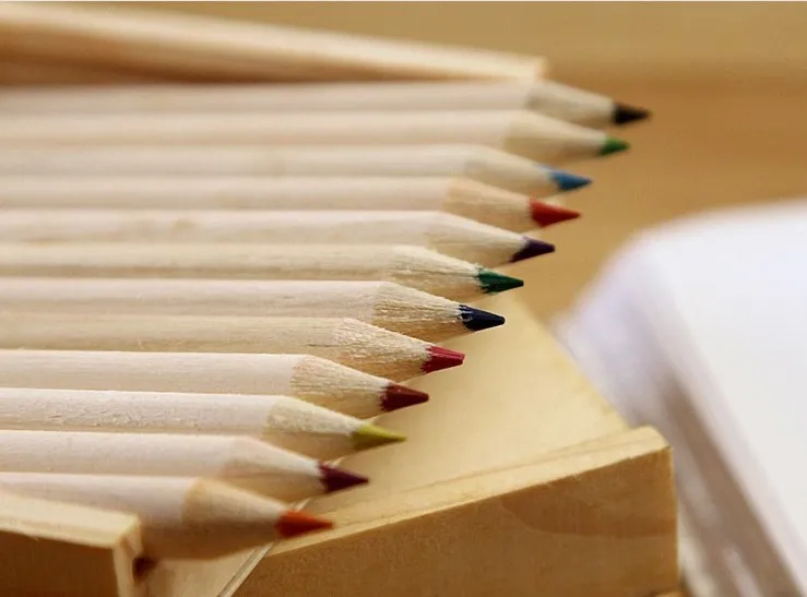 high concentration 12 color 3.0mm lead basswood natrual    color pencil set for kids