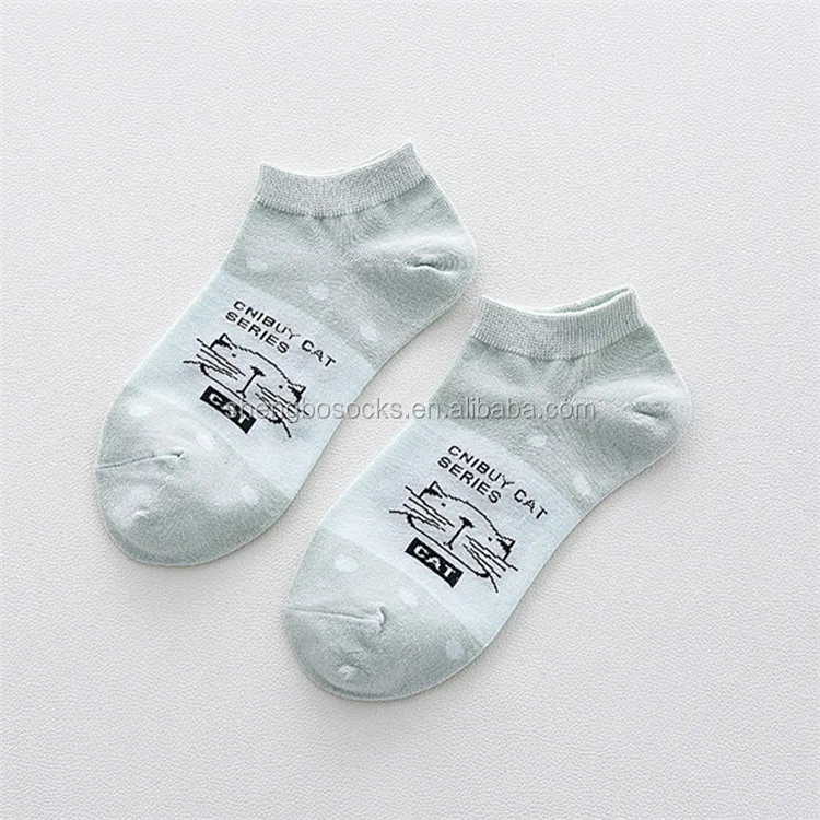 
New arrival Japanese style spring and autumn ladies boat socks, wholesale candy color cartoon cat design cotton ankle socks 