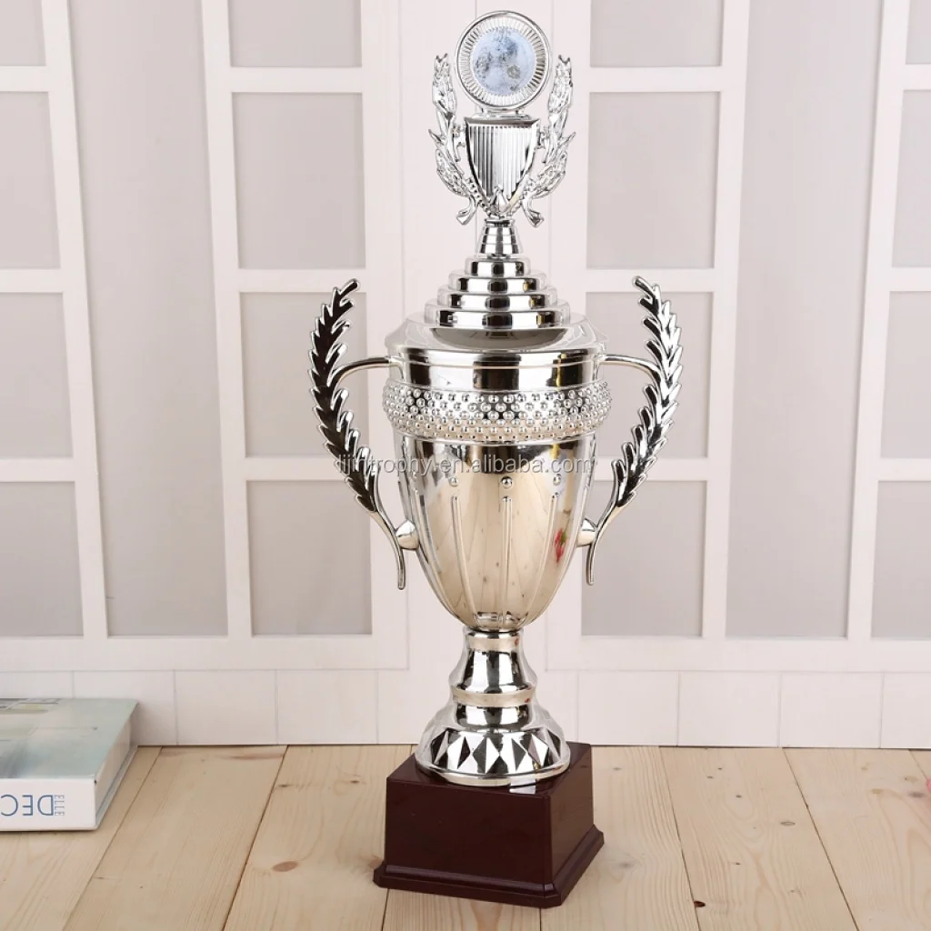 high quality cheap custom trophy supplier from china