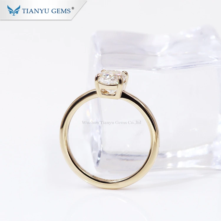 Tianyu gems simple design yellow gold oval shape moissanite engagement ring for women