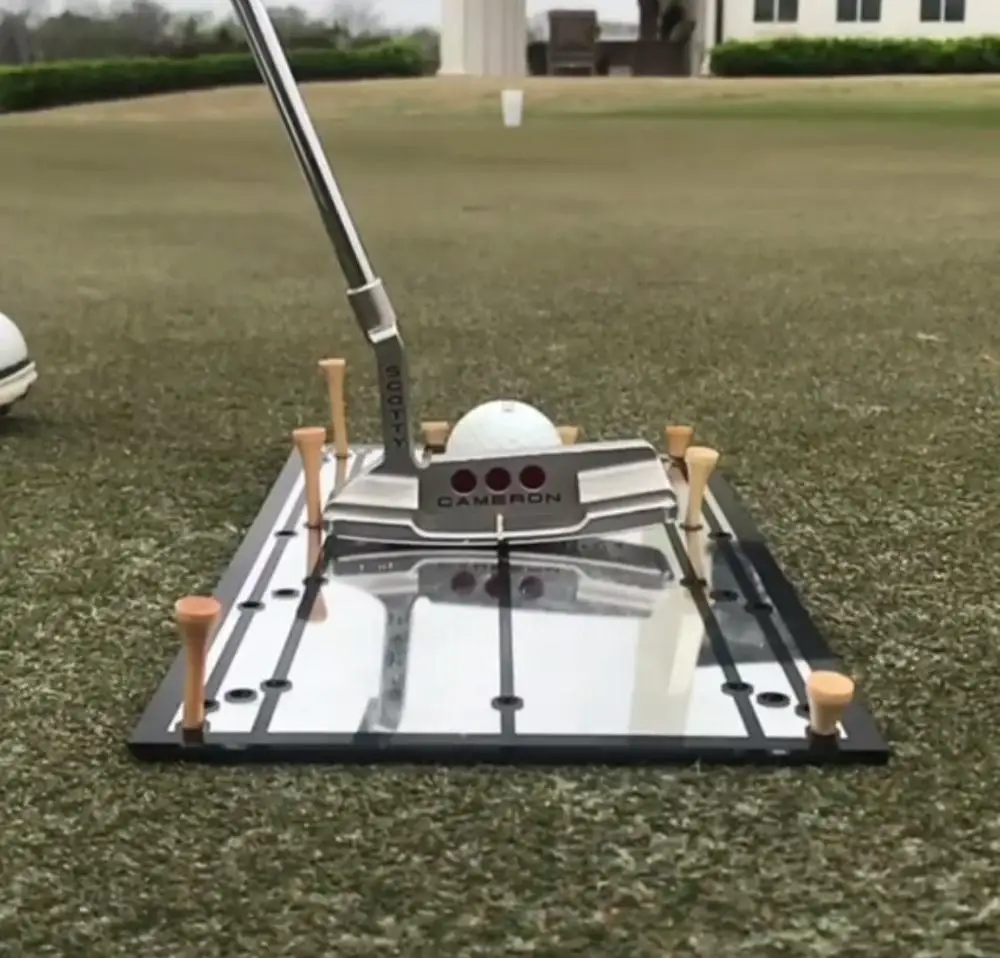 
PGA, Putting Mirror 12inch x 6inch Portable Golf Training Aid to Improve All aspects of Your Stroke Alignment Golf Accessories 