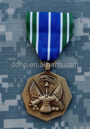 New fashion war medals ww2 Fast delivery custom medals Big discount cheap military service medals