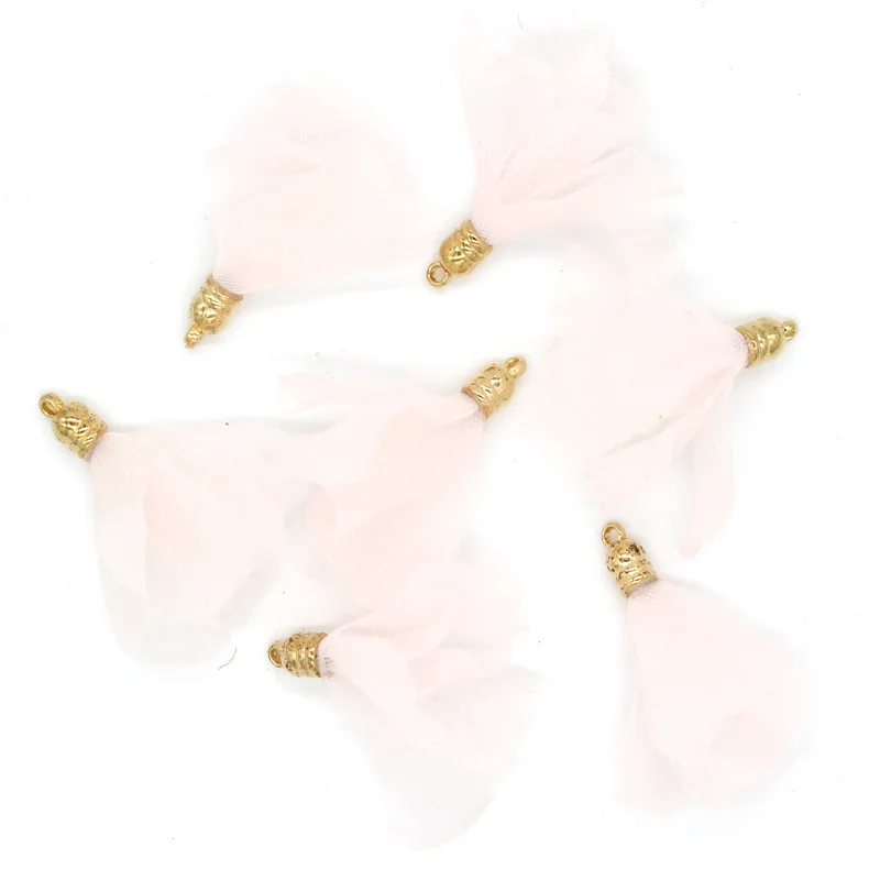 Декоративные золотые металлические подвесные серьги с кисточками