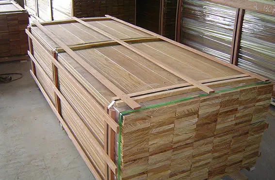 
Hardwood Decking 