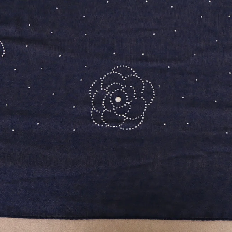 Wholesale Dubai Muslim Flower Pattern Mosaic Diamond Solid Color Elegant Women Instant Hijab Headscarf Shawl Scarf