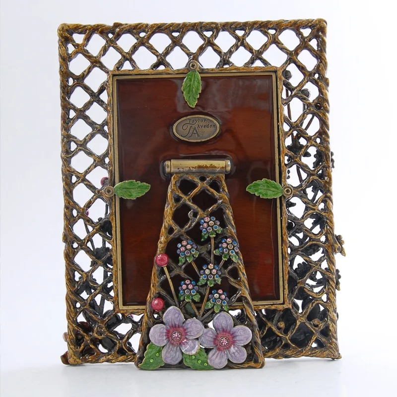 
New products hot selling metal custom photo frames 