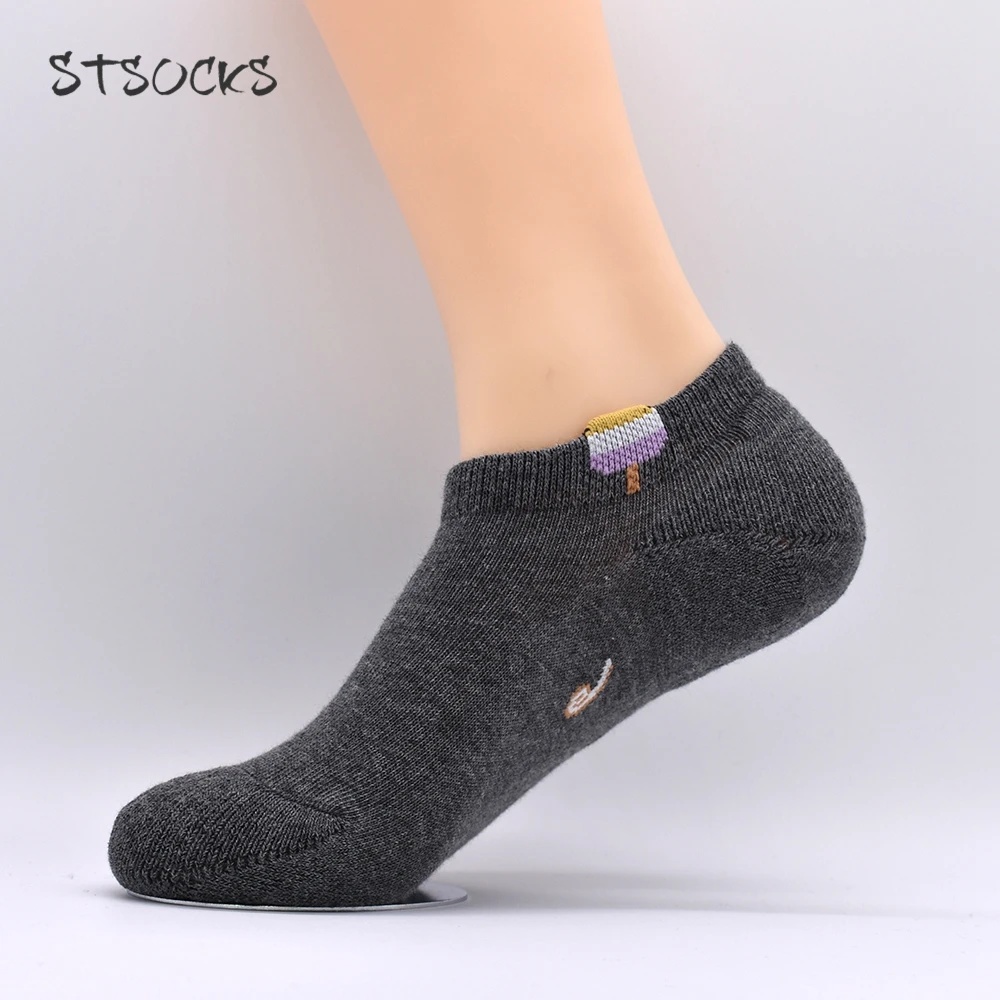 
Custom Women Cotton Cute Fashion Comfort Lady Sports Hidden No Show Anti Slip Low Cut Socks For Women 