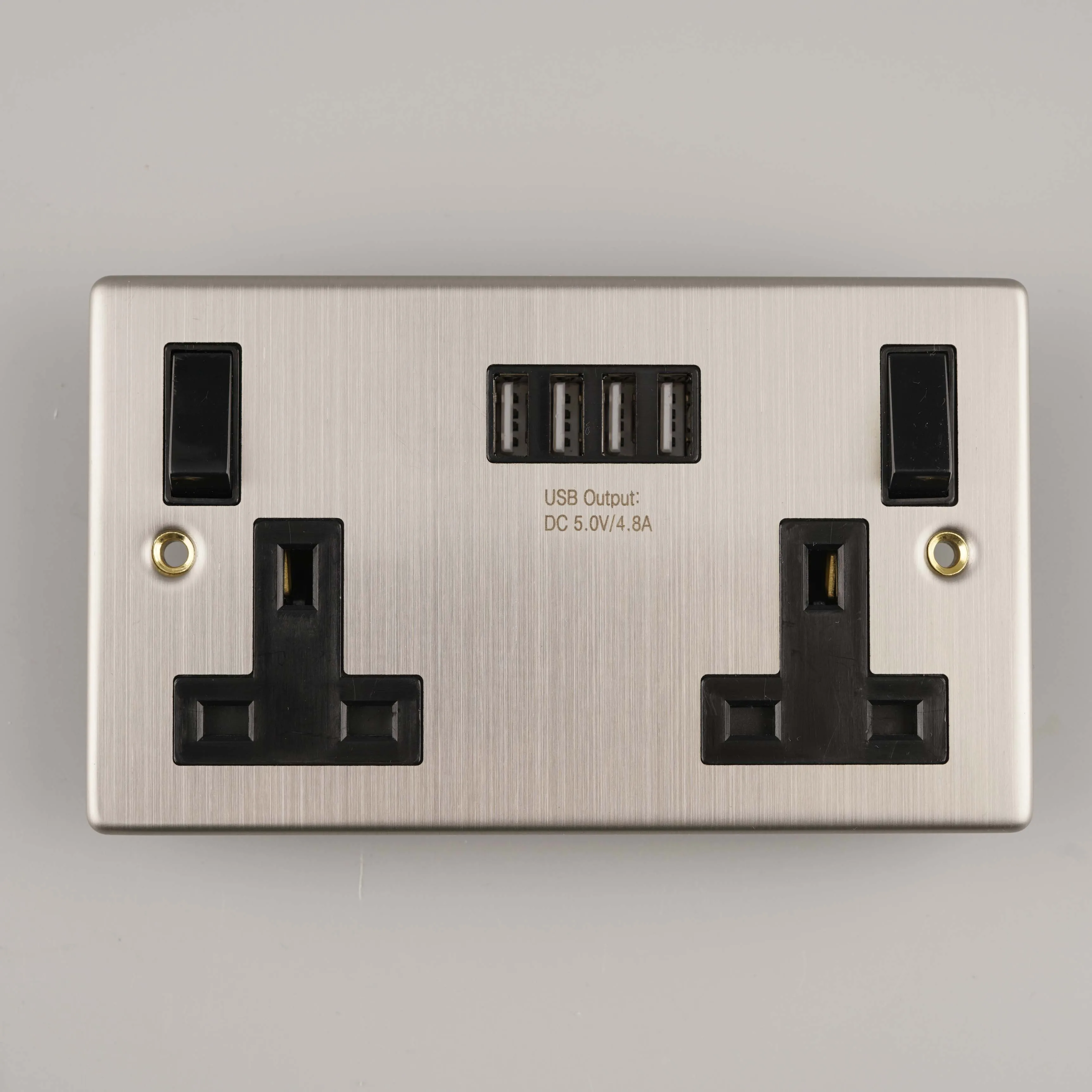 WK Double Gang UK Type Switches Socket with 4 USB Smart Charge