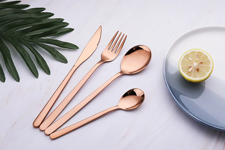 Wholesale stainless steel European palace design gold and silver cutlery set metal fork knife and spoon gift tableware
