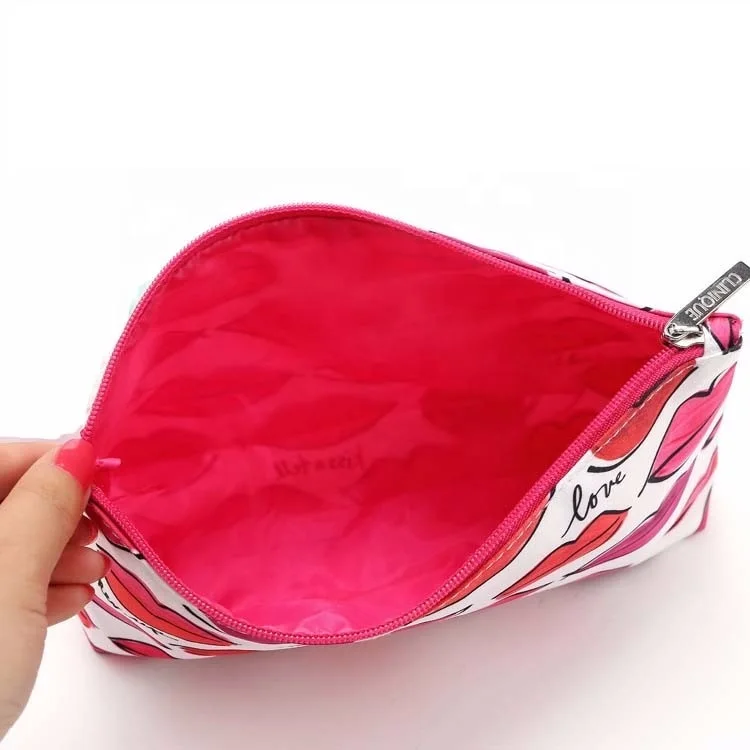 Мини Милая косметичка атласная