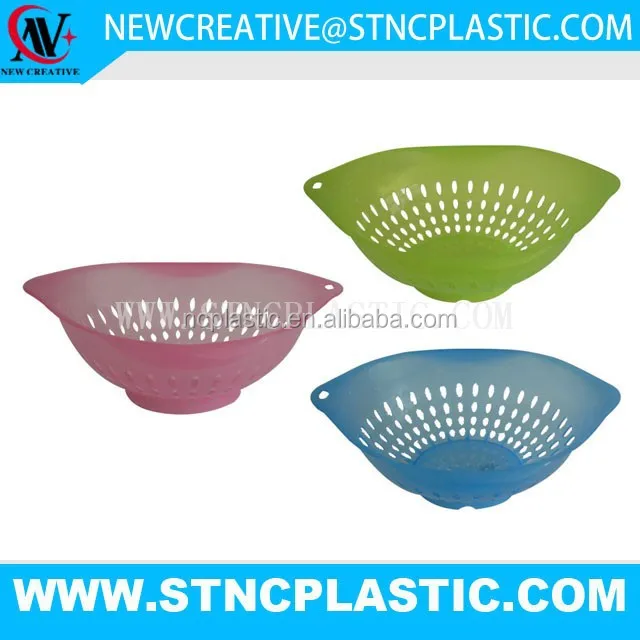 medium sized transparent fruit plastic card skimmer with handle