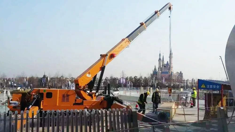 Beta Mini 5.5T Telescopic 16.9M Hydraulic Mobile Spider Crane