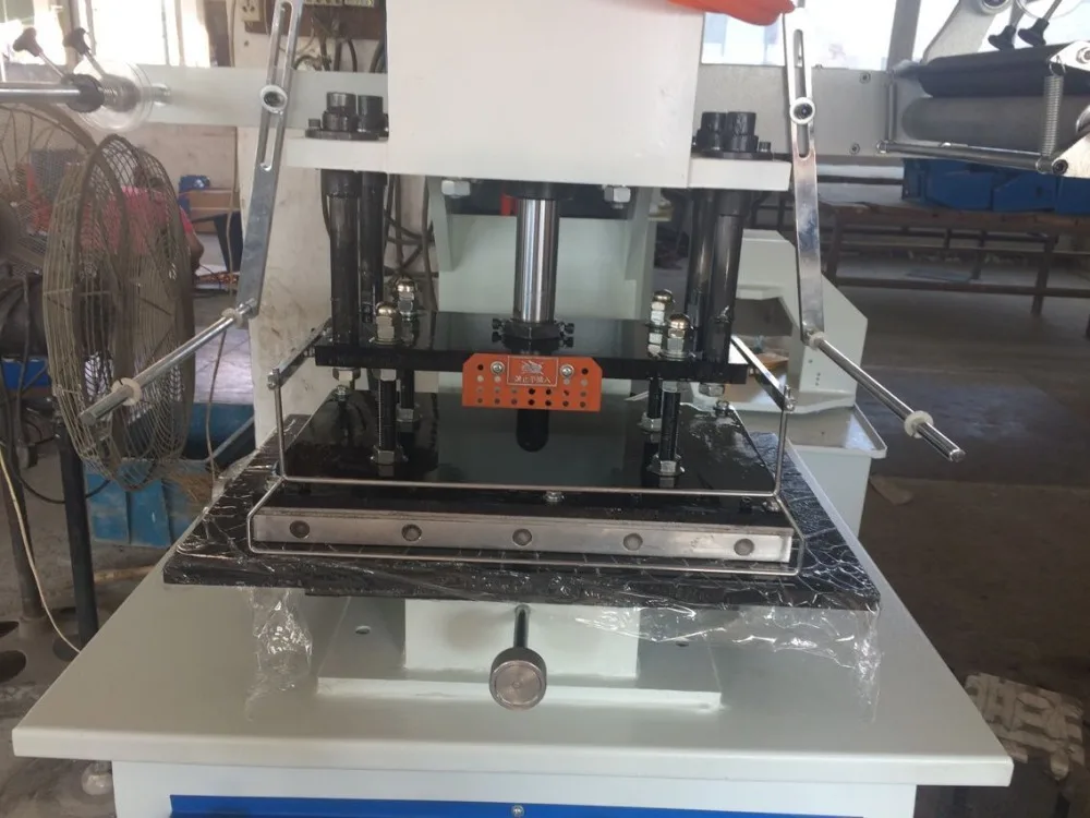 Pneumatic Large Size Area Hot Foil Stamping Machine for Leather Gift Box Gift Bag Plane Product Foil Printing Machine