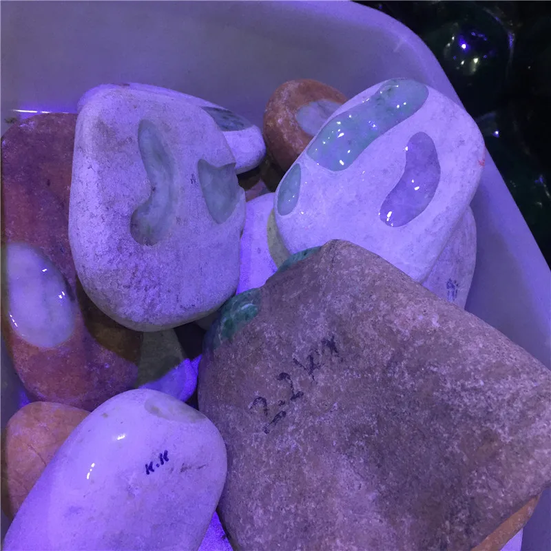 
Wholesale natural raw jade original jadeite rough stone for jewelry making 