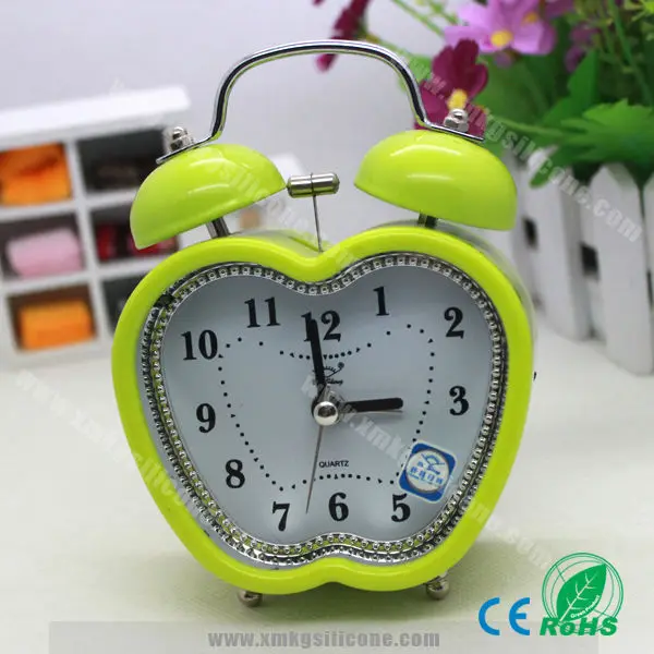 Форма яблока две белл пластиковые будильник