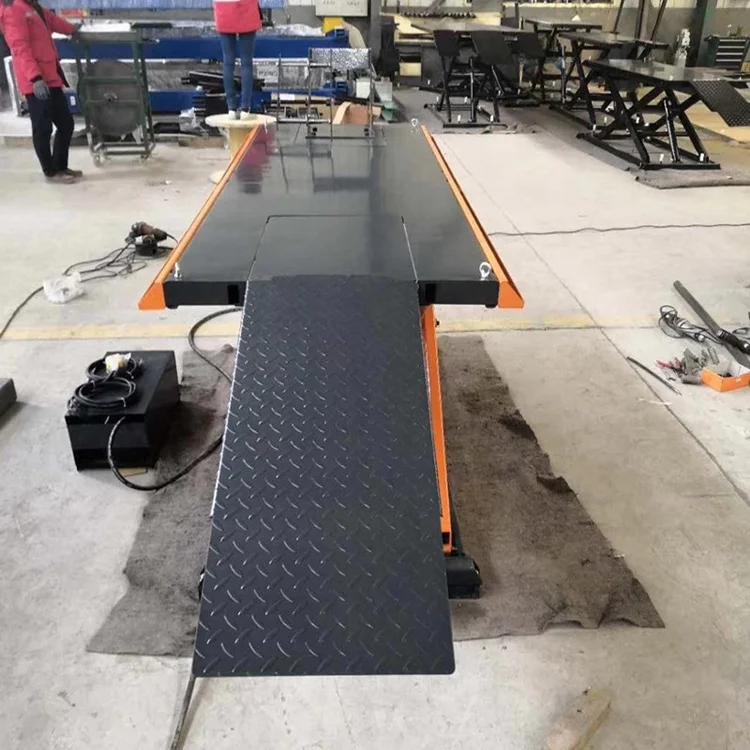 Economic  Hydraulic  Lift designed as motorcycle lift for motorcycle repairing